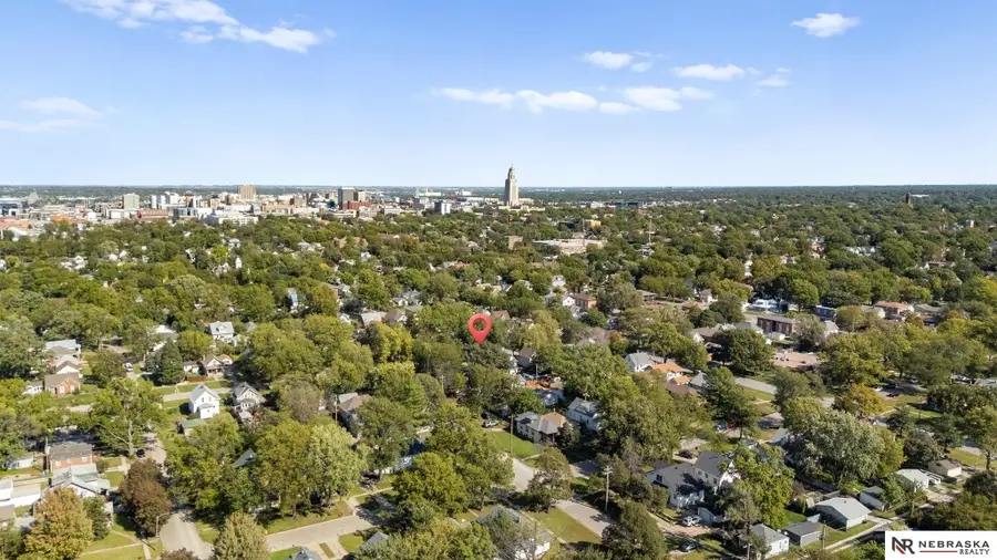 832 Garfield Street, Lincoln, NE 68502 - Image #2