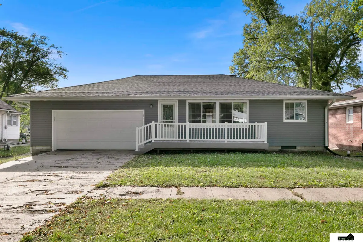 253 N 3rd Street, Tecumseh, NE 68450 - Image #1