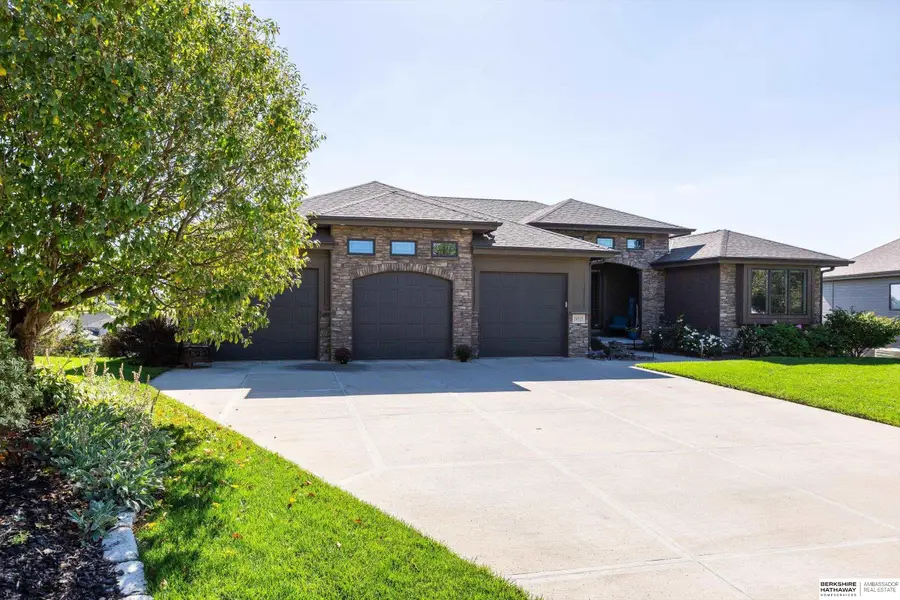 19315 Ruggles Circle, Chicago, NE 68022 - Image #3