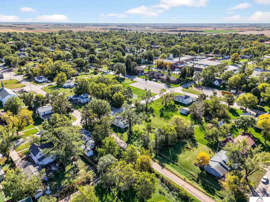301 S Pine Street, Friend, NE 68359 - Image #2
