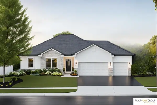 10552 Lake Tahoe Drive, Papillion, NE 68046
