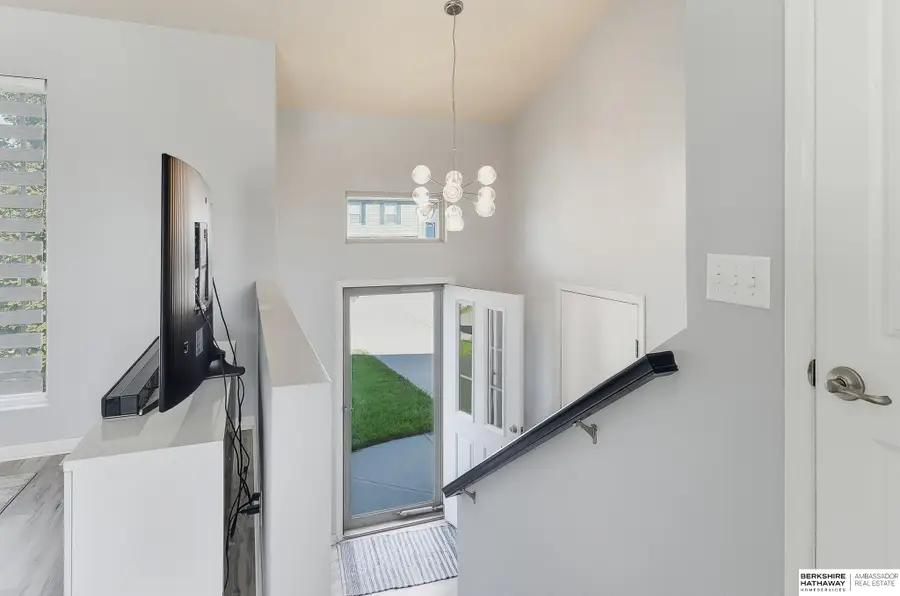 19371 X Street, Omaha, NE 68135 - Image #3