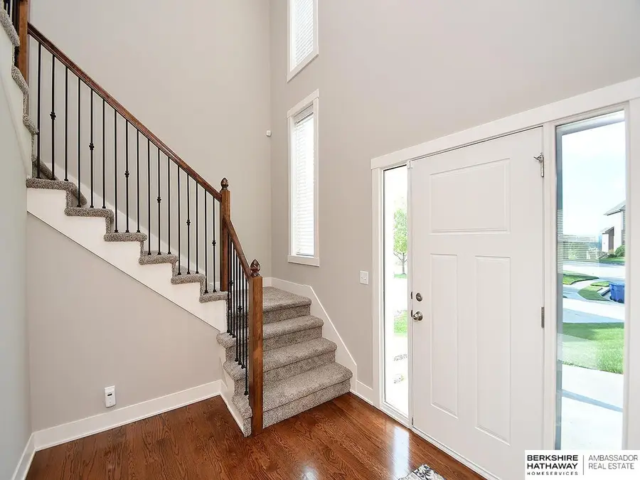 19316 Spaulding Circle, Chicago, NE 68022 - Image #2