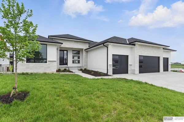 5413 N 212th Street, Omaha, NE 68022