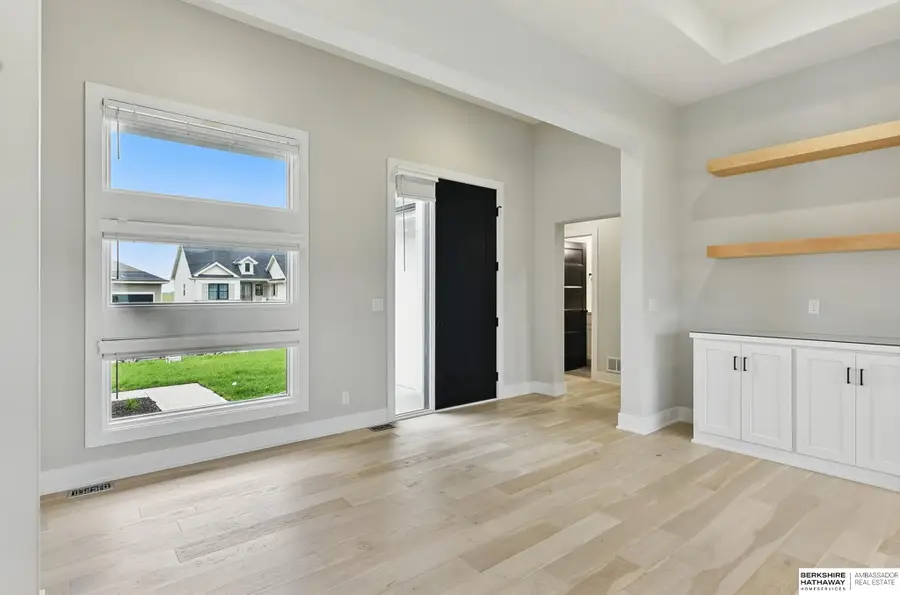 5413 N 212th Street, Elkhorn, NE 68022 - Image #3