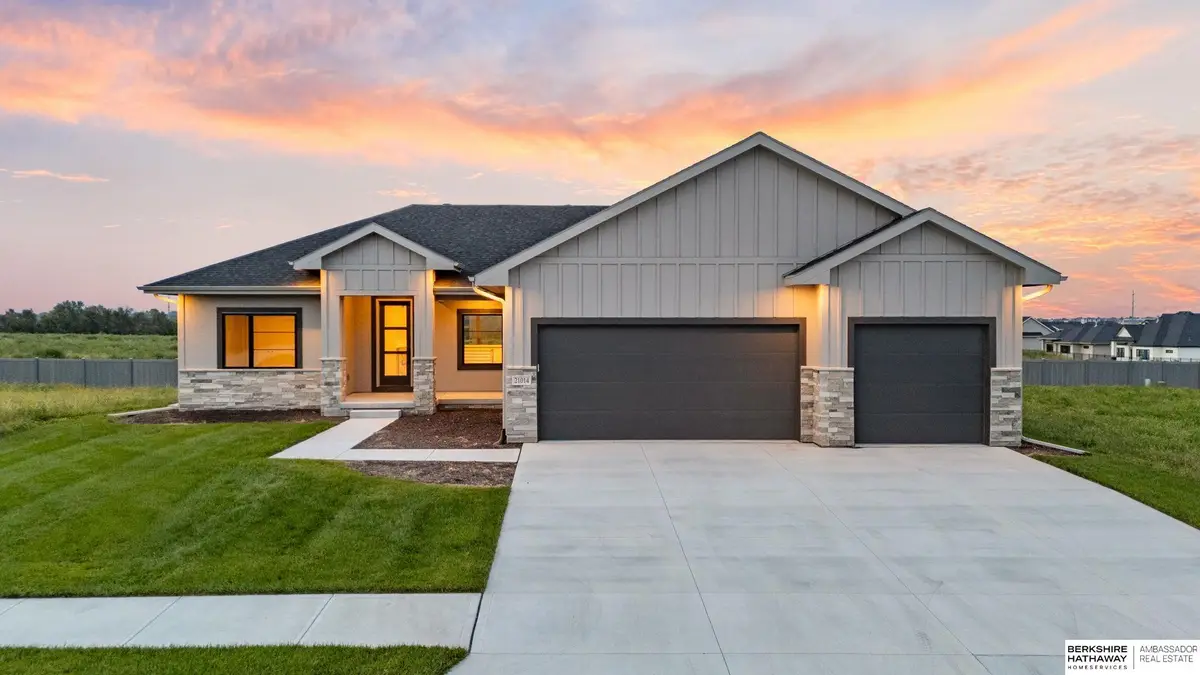 21014 Atwood Avenue, Elkhorn, NE 68022 - Image #1