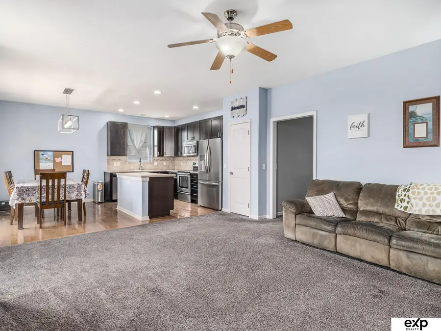 10623 S 110th Avenue, Papillion, NE 68046 - #3