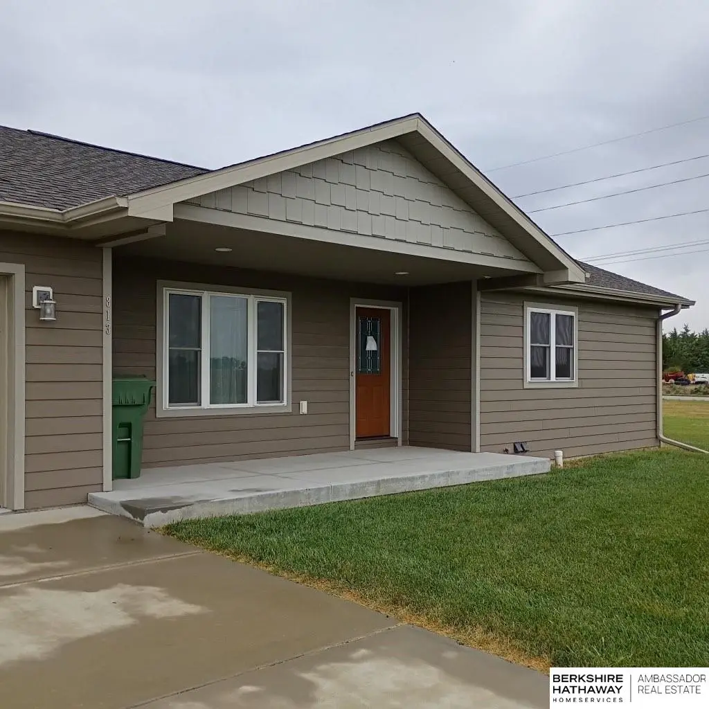 813 W Grandview Street, Sutton, NE 68979 - Image #1
