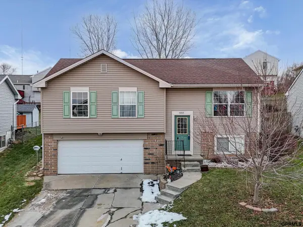 7905 Bauman Avenue, Omaha, NE 68122