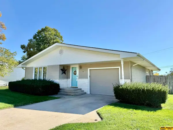 915 Circle Drive, Fairbury, NE 68352