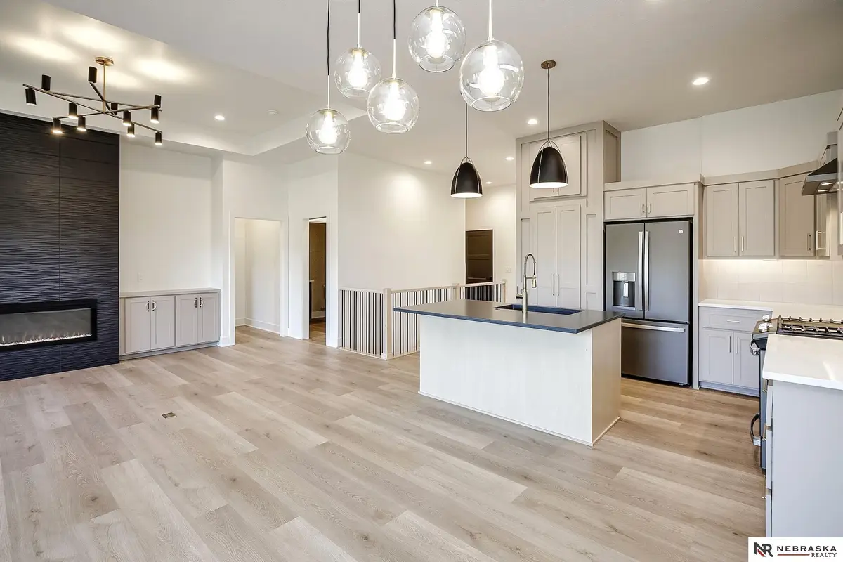 5917 N 157th Avenue, Omaha, NE 68116 - Image #1