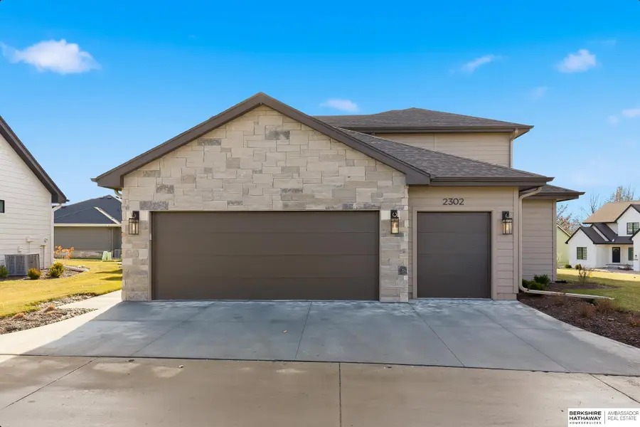 2302 S 176th Court, Omaha, NE 68130 - Image #3