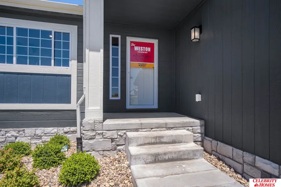 10558 Portage Drive, Papillion, NE 68046 - Image #2