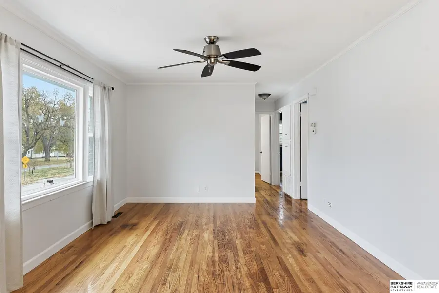 9411 Tomahawk Boulevard, Omaha, NE 68134 - Image #3