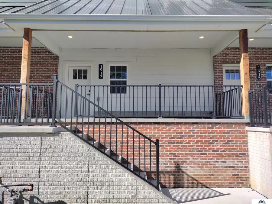 1917 Dahlman Rows Plaza, Omaha, NE 68108 - Image #2