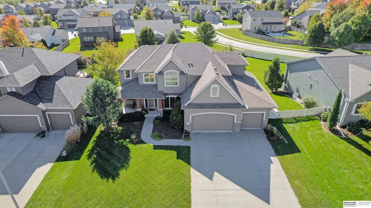 17329 Redman Circle, Omaha, NE 68116 - Image #1