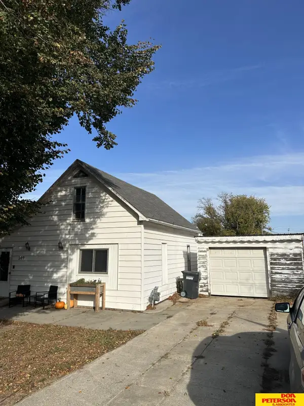 209 E Grove Street, Bancroft, NE 68004