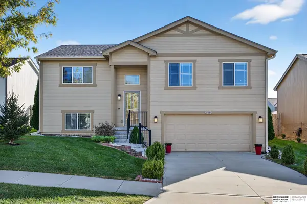 16421 Redman Avenue, Omaha, NE 68116