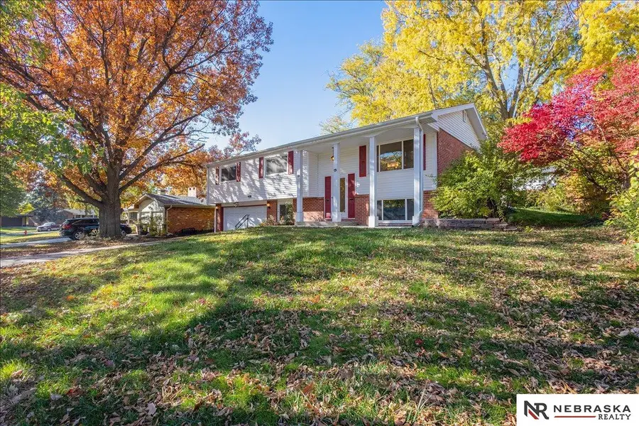 307 Park Vista Street, Lincoln, NE 68510 - Image #3