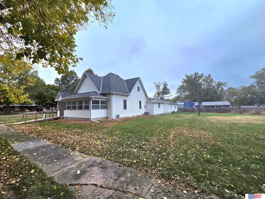 420 W I Street, Wymore, NE 68466 - Image #2