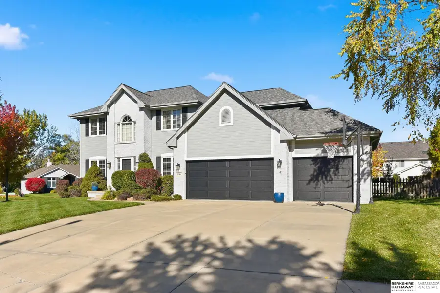 17744 Dorcas Circle, Omaha, NE 68130 - Image #2