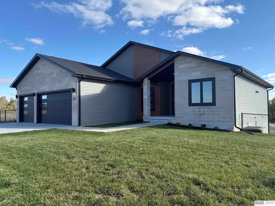 9929 Apollo Drive, Denton, NE 68339 - Image #2