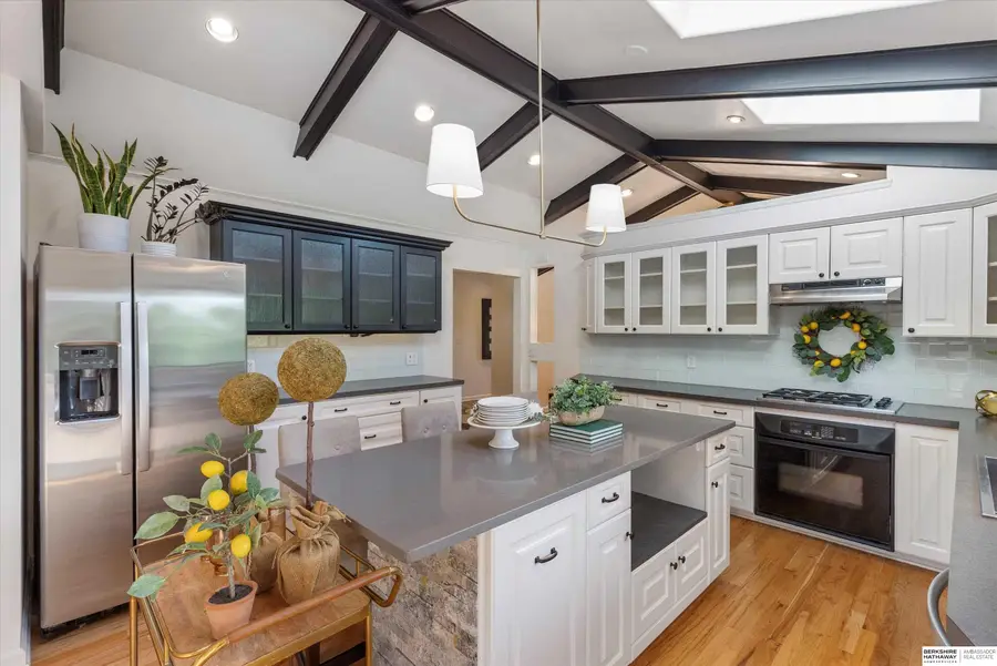 5961 Western Avenue, Omaha, NE 68132 - Image #2