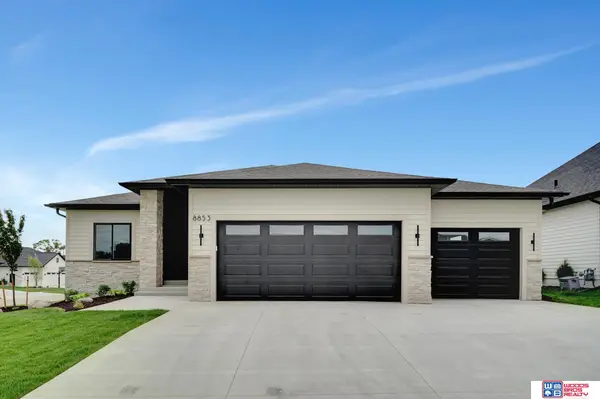 8853 Calamus River Road, Lincoln, NE 68520