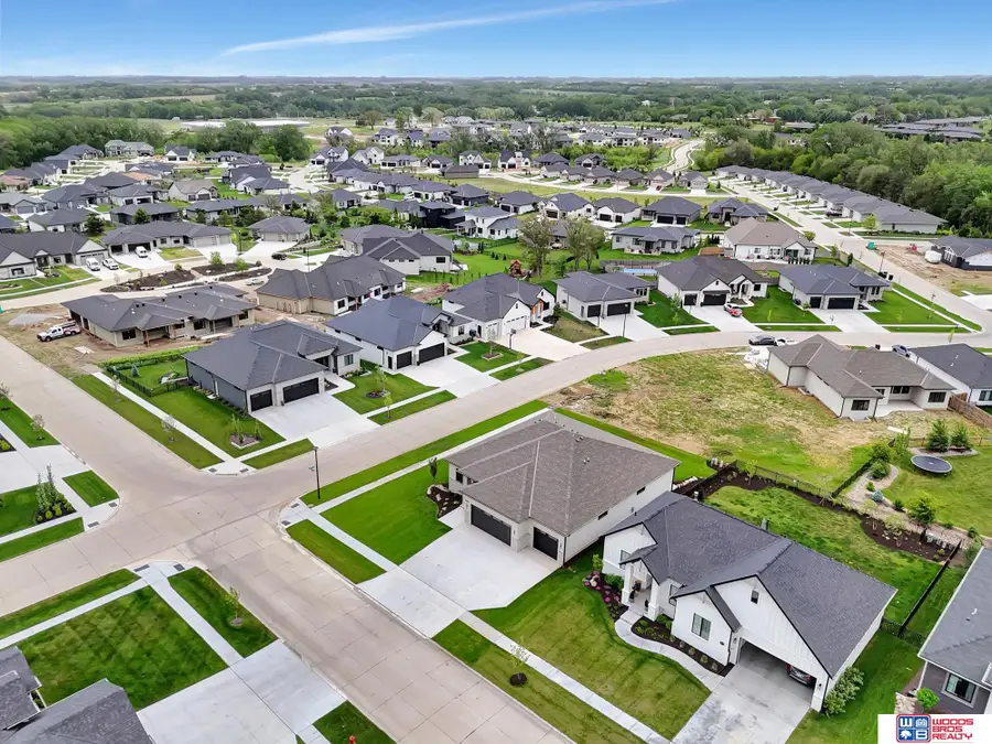 8853 Calamus River Road, Lincoln, NE 68520 - Image #2