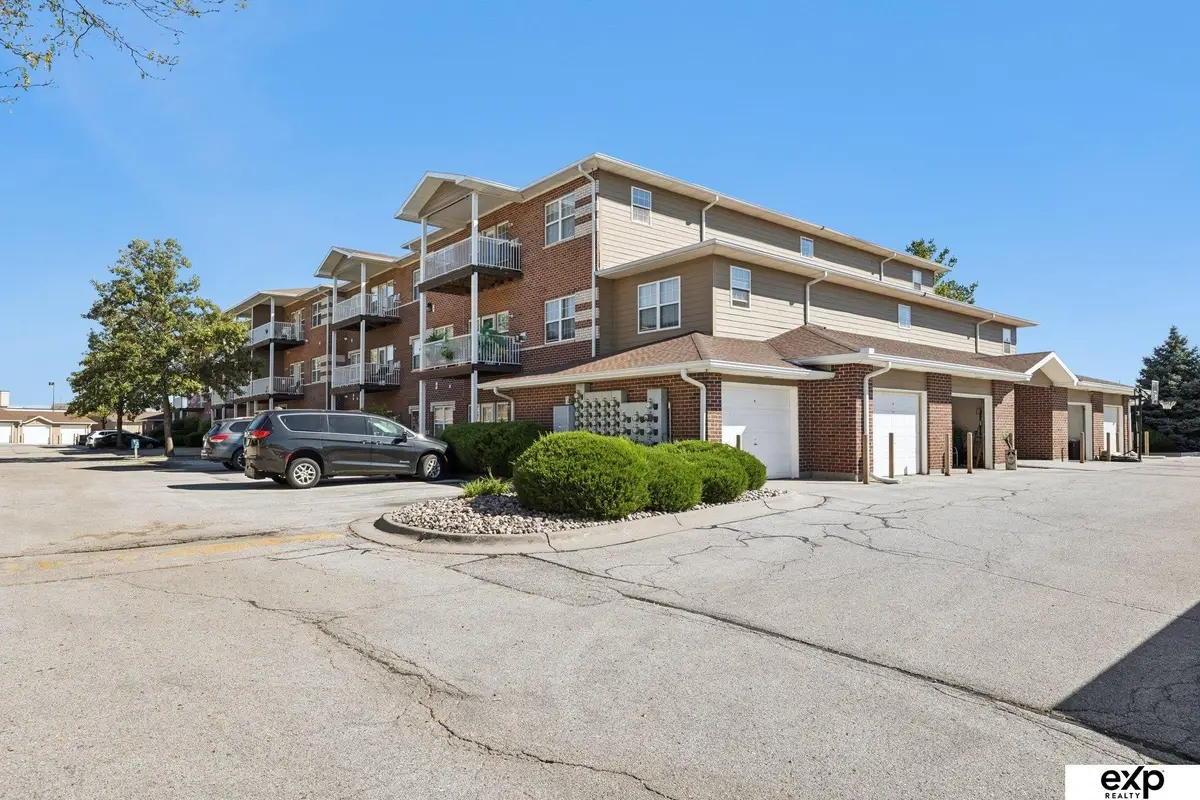 3315 N 147 Court #1202, Omaha, NE 68116 - Image #1