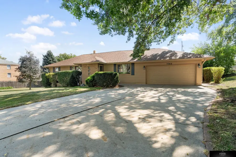 7765 Main Street, Ralston, NE 68127 - Image #2