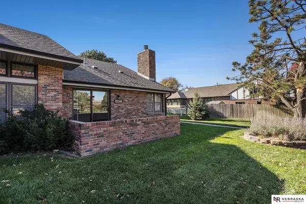 6607 Shenandoah Court, Lincoln, NE 68510