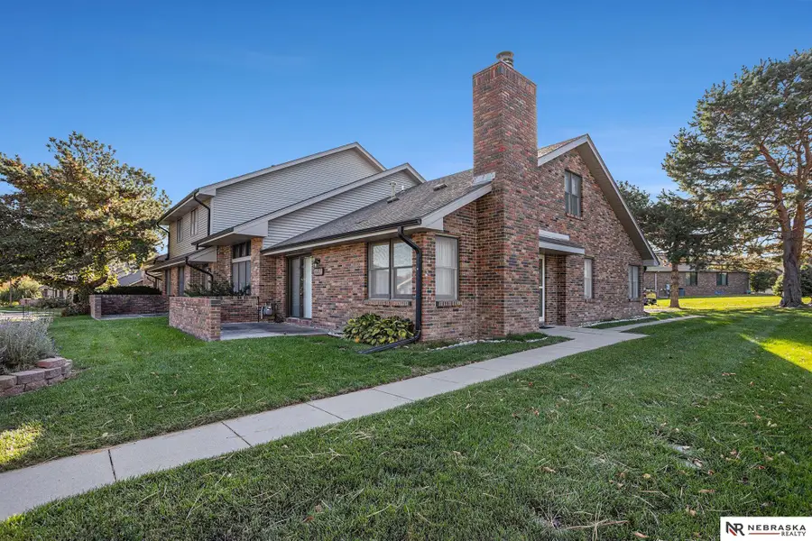 6607 Shenandoah Court, Lincoln, NE 68510 - Image #2