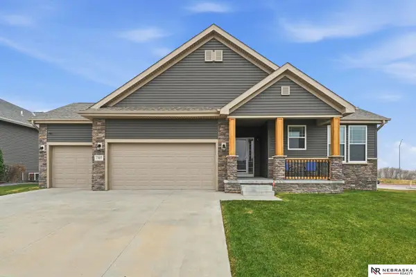 7307 Swiss Alps Avenue, Lincoln, NE 68516