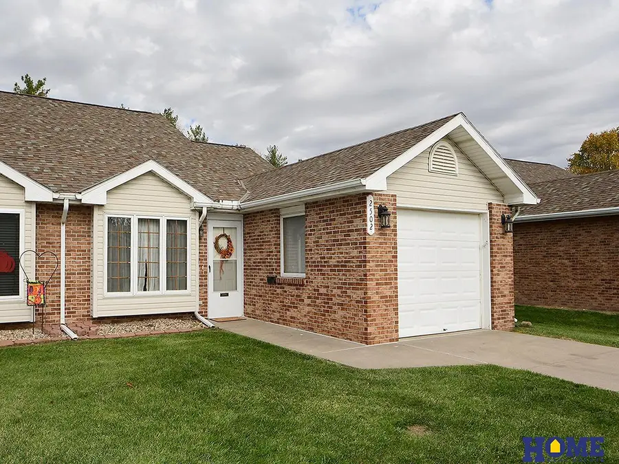 2502 Hollyhock Circle #2, Lincoln, NE 68521 - Image #2