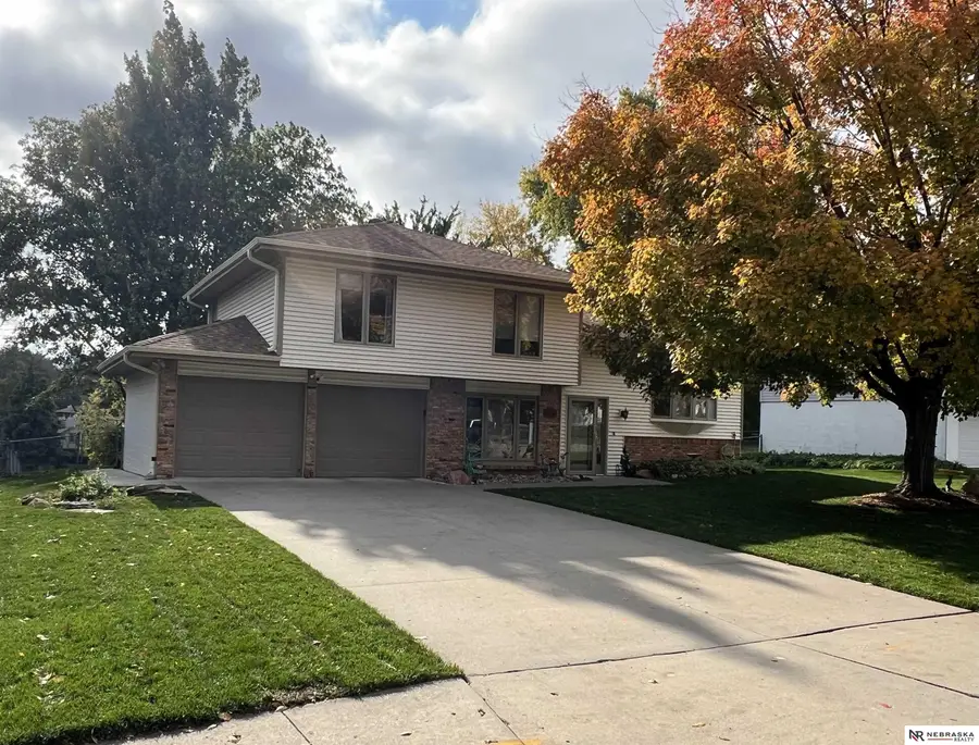 7395 Madison Street, Ralston, NE 68127 - Image #2