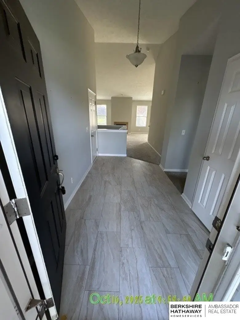 7766 N 106th Street, Omaha, NE 68122 - Image #2