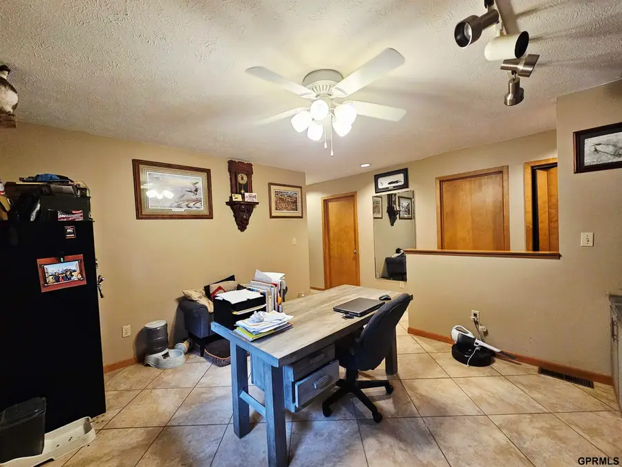 816 4th Avenue, Fairmont, NE 68354 - Image #3