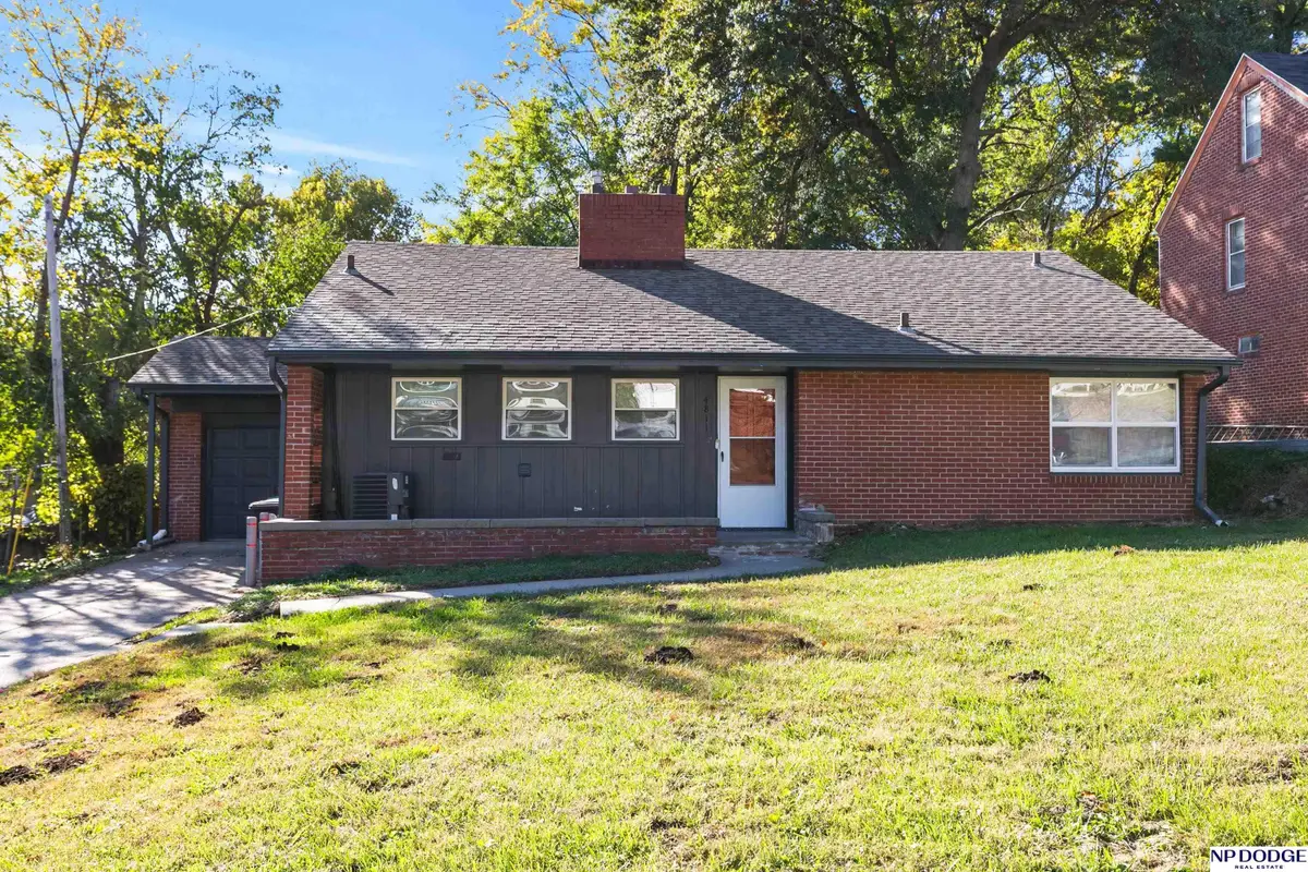 4811 Pratt Street, Omaha, NE 68104 - Image #1