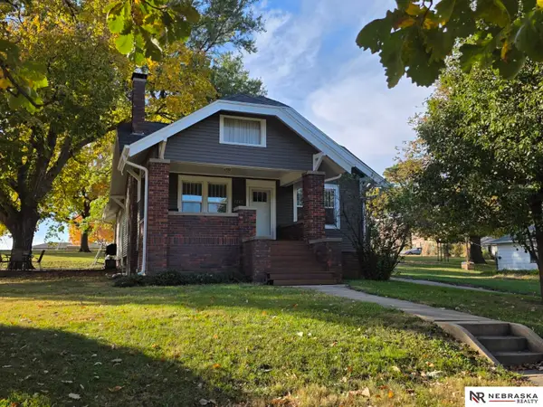 1209 N Sycamore Street, Wahoo, NE 68066