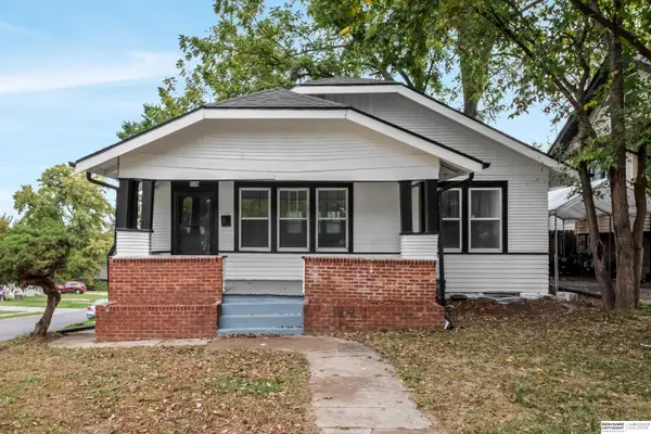 3374 Curtis Avenue, Omaha, NE 68111