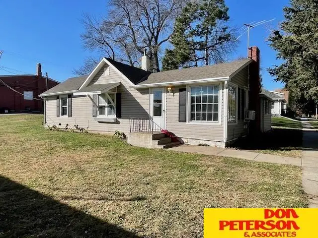 103 W Elm Street, Cedar Bluffs, NE 68015 - Image #2