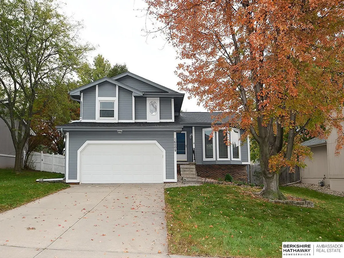 16509 Ohern Street, Omaha, NE 68135 - Image #1