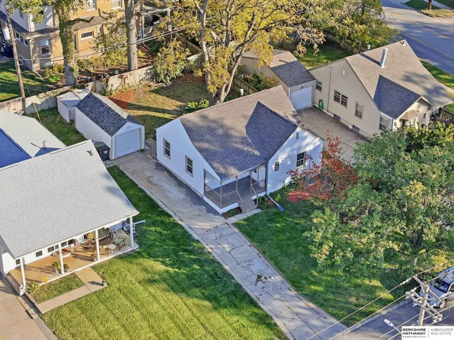724 S 44 Street, Lincoln, NE 68510 - Image #2