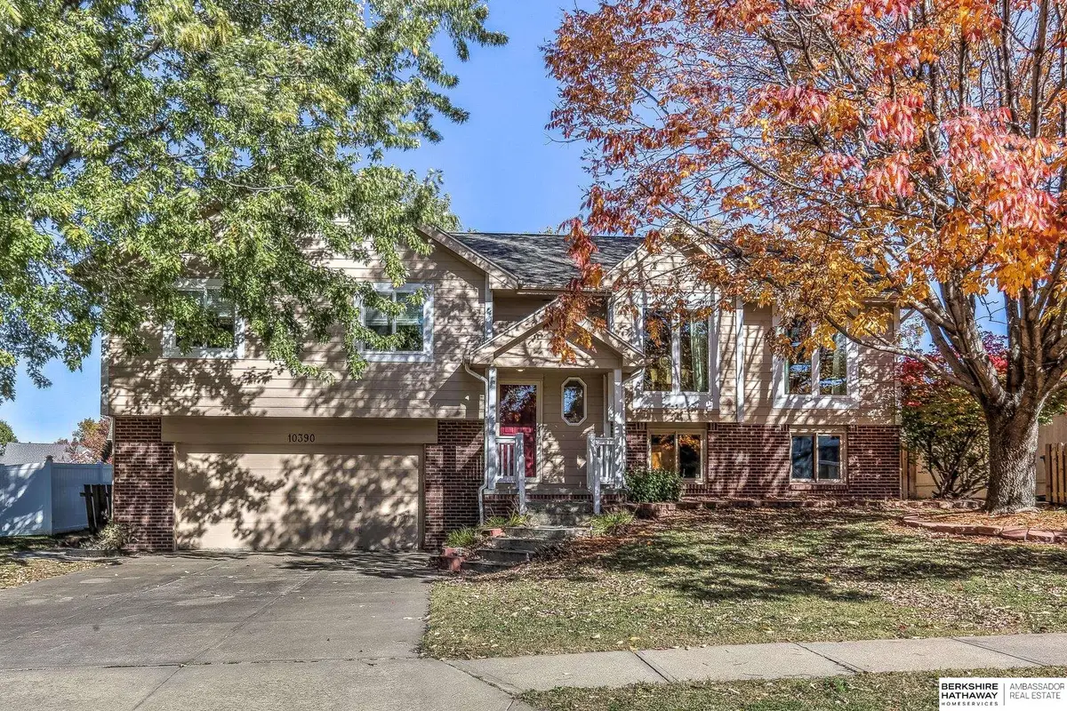 10390 Vernon Avenue, Omaha, NE 68134 - Image #1