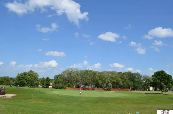 8503 Eagle Point, Plattsmouth, NE 68048