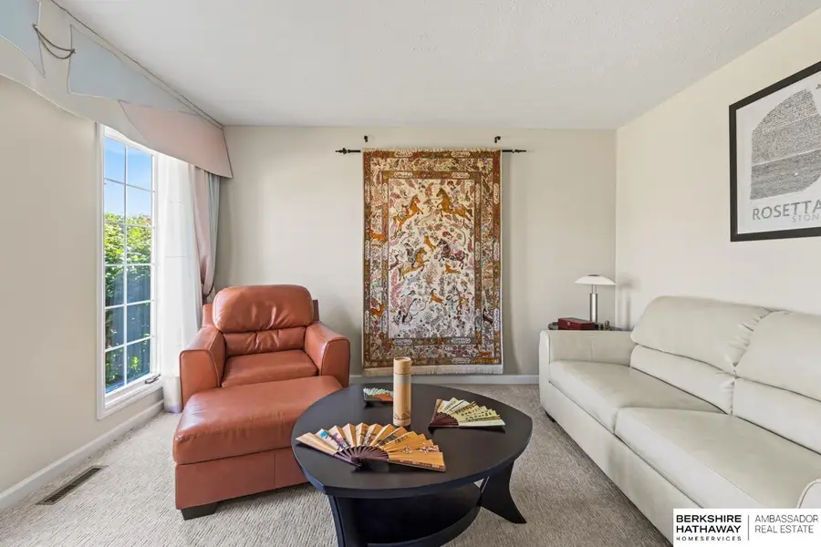 17057 Orchard Avenue, Omaha, NE 68135 - Image #2