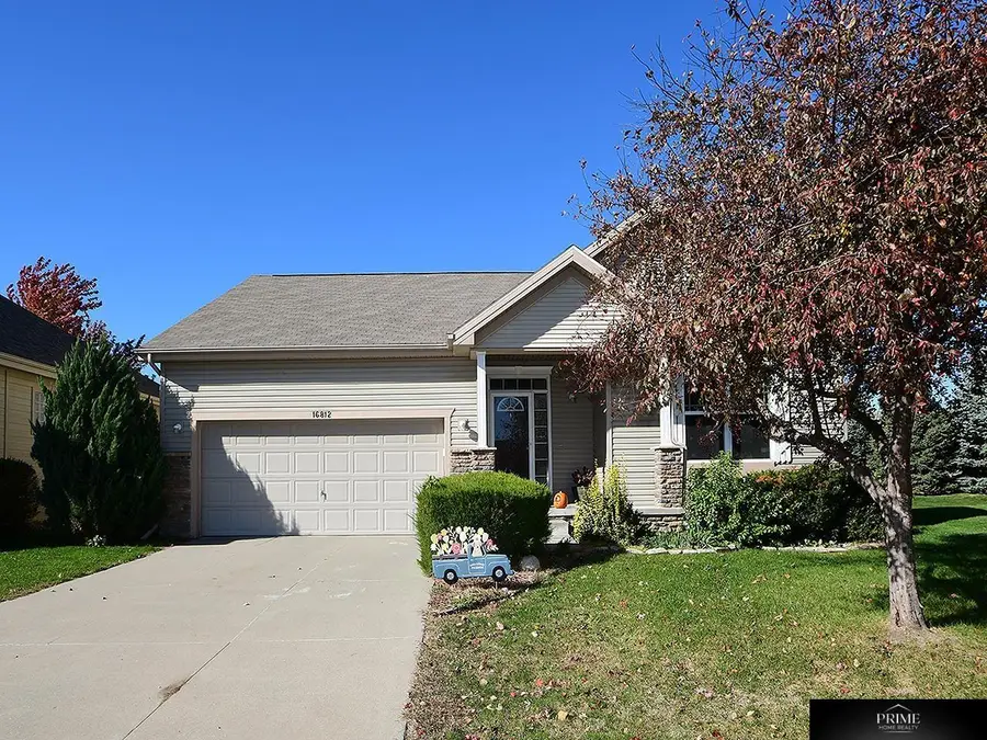 16812 Colony Circle, Omaha, NE 68136 - Image #2