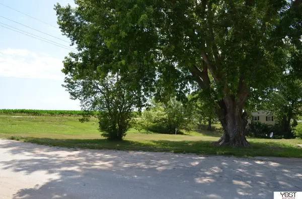 1714 Murray Road, Plattsmouth, NE 68048