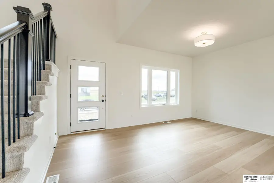 6332 N 207th Street, Elkhorn, NE 68022 - Image #2